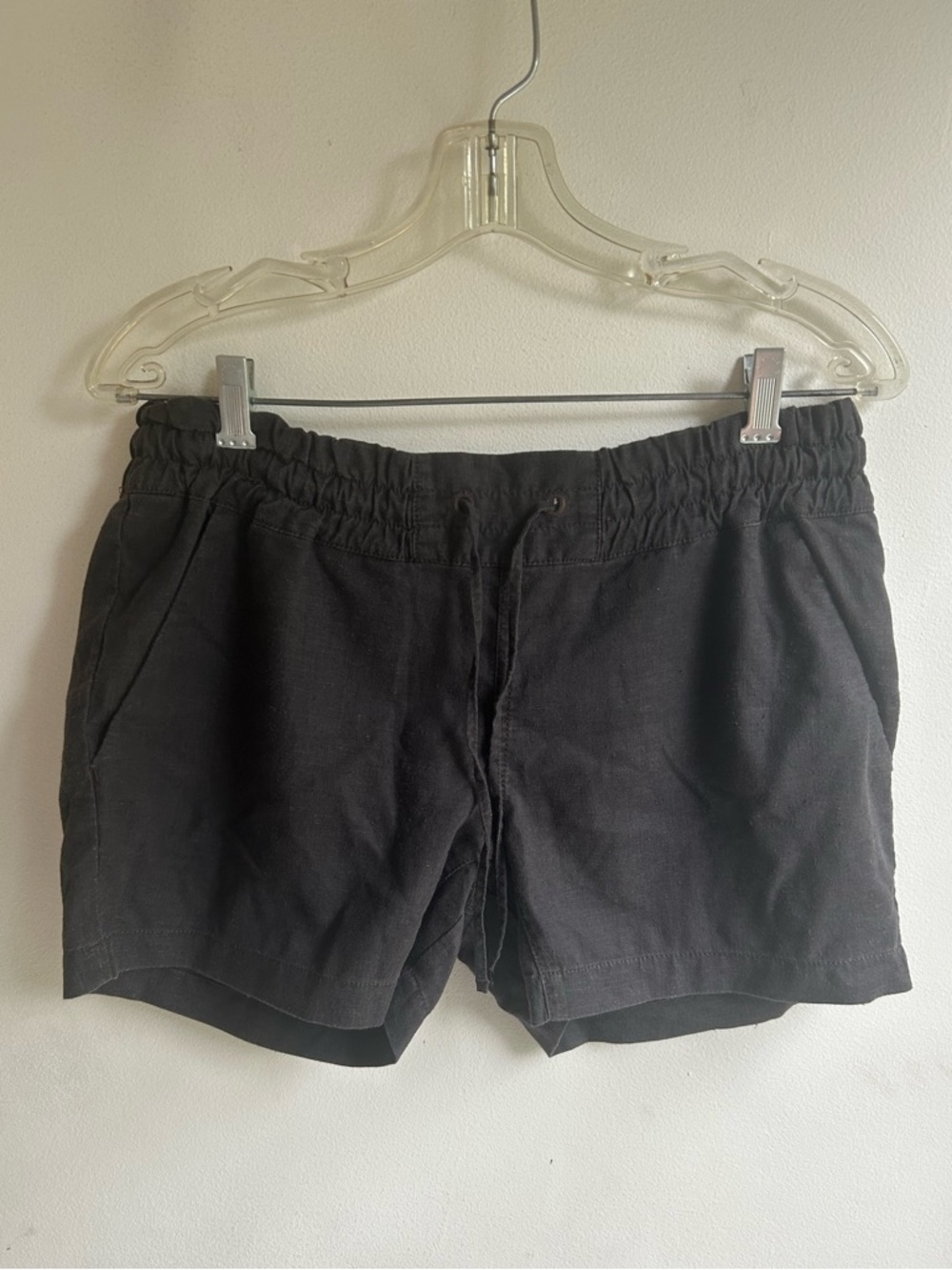 MEC Sanolina Shorts. Women’s size 6. Great condition!
